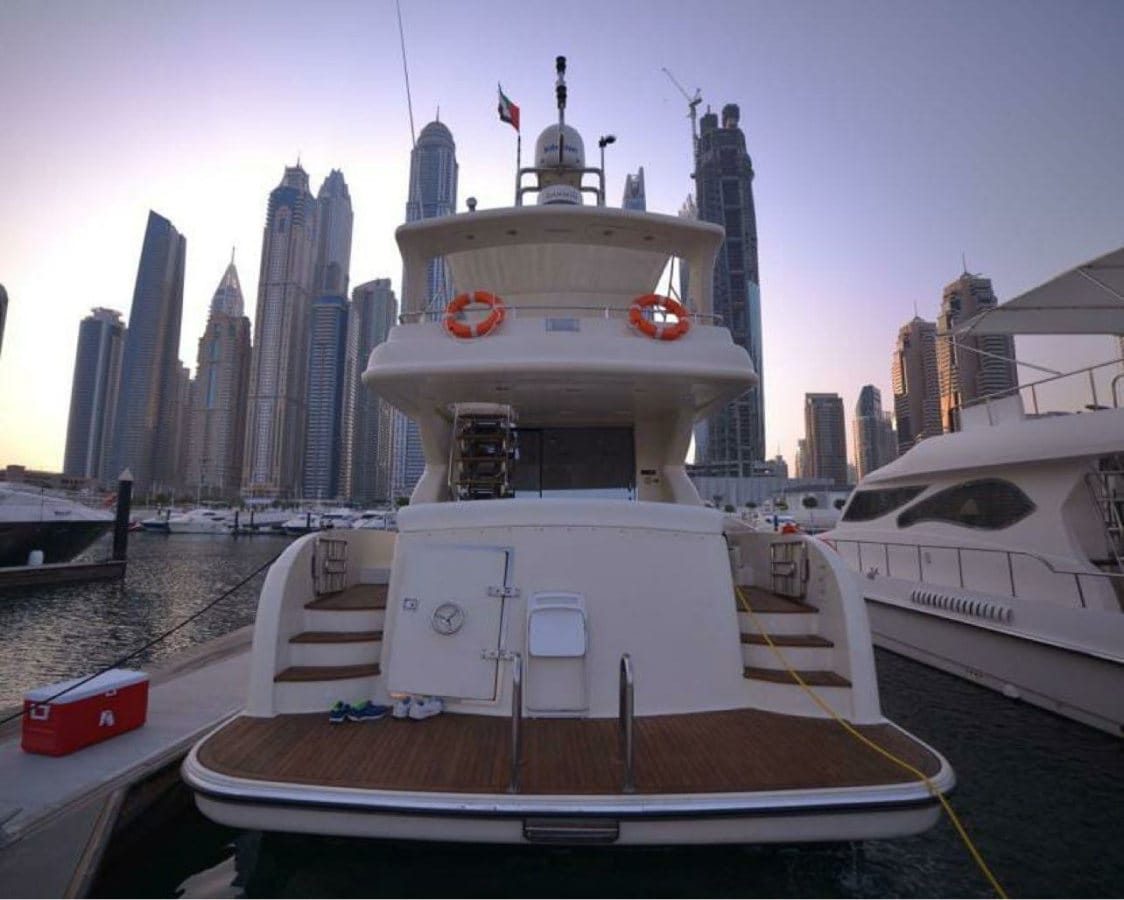 62 FT Yacht