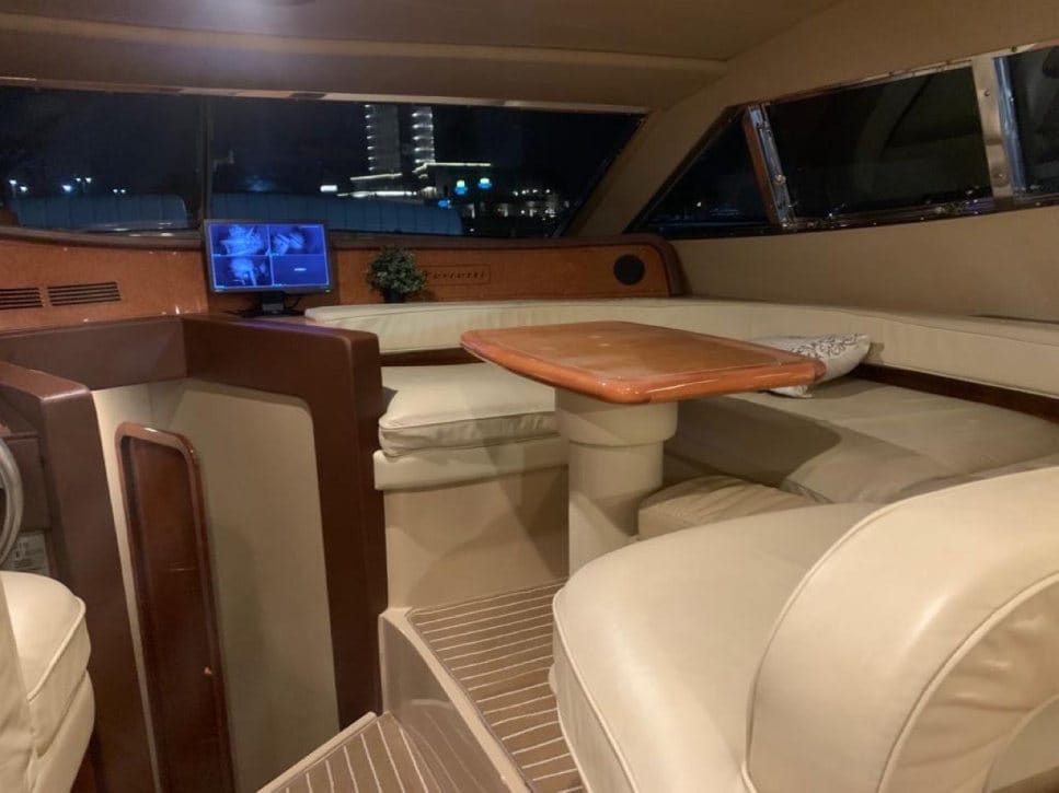 66-ft-yacht-up-to-25-people