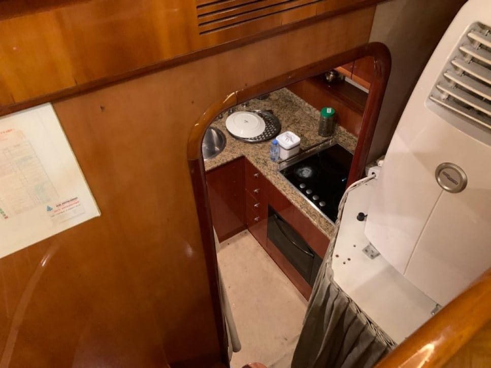 66-ft-yacht-up-to-25-people
