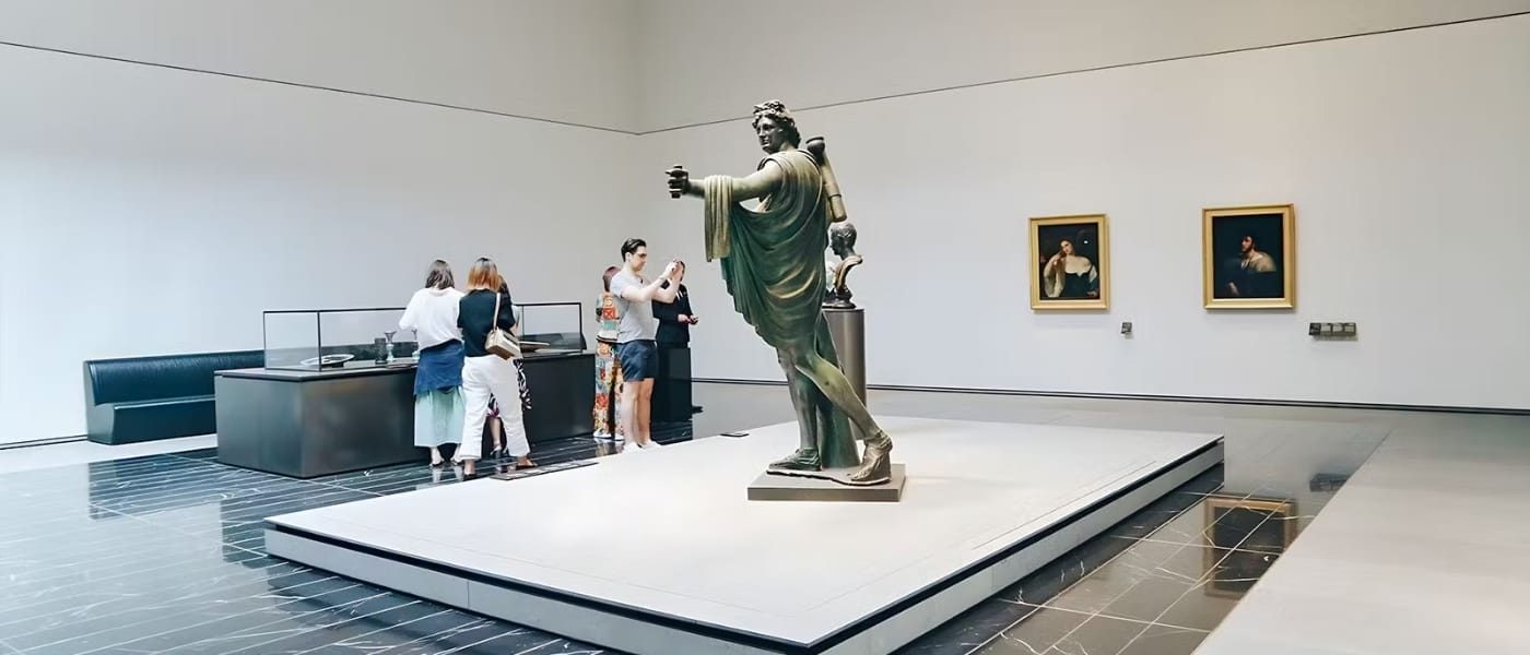 Louvre Museum